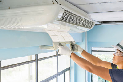 manutencao-de-ar-condicionado-comercial-03.jpg
